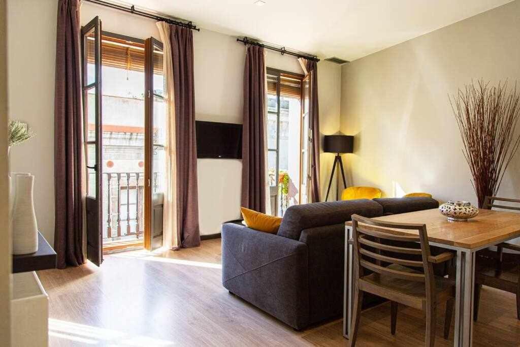 Inspired By Enjoyapartments Barcelona Ruang foto
